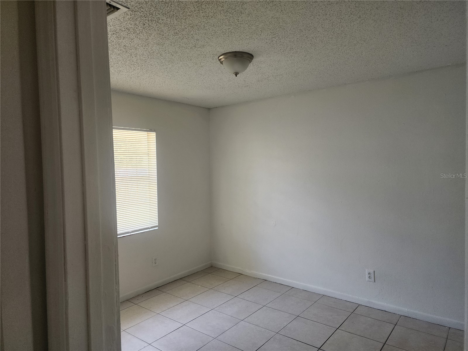 10020 N Hyacinth Avenue Tampa FL 33612 TB8527931 image6