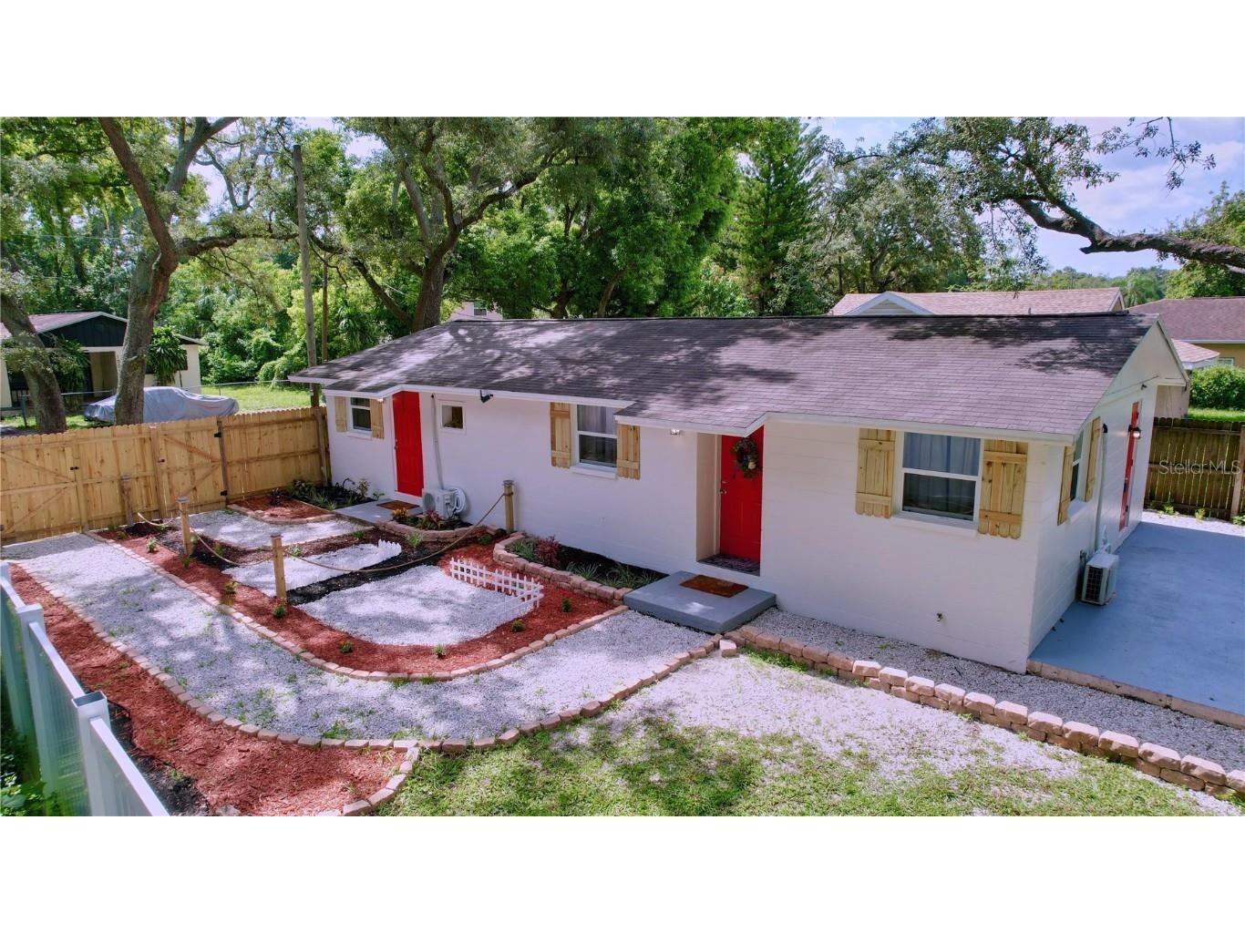 10020 N Jasmine Avenue Tampa FL 33612 T3517696 image1