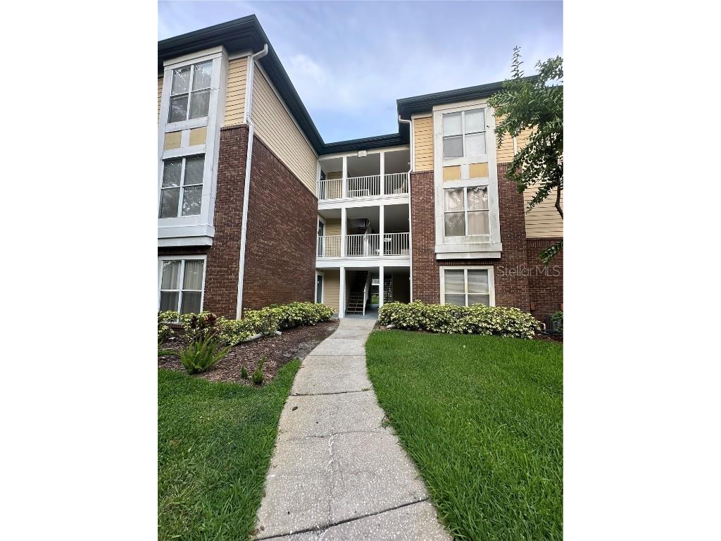 10020 Strafford Oak Court #911 Tampa FL 33624 T3531281 image1