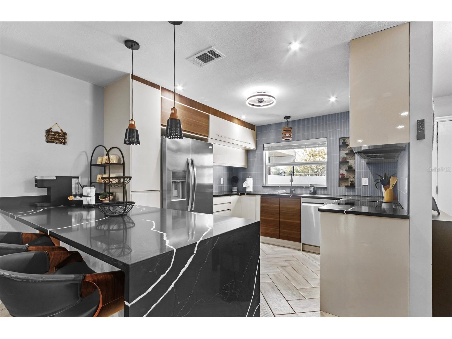 10021 N 53rd Street Tampa FL 33617 TB8509700 image11