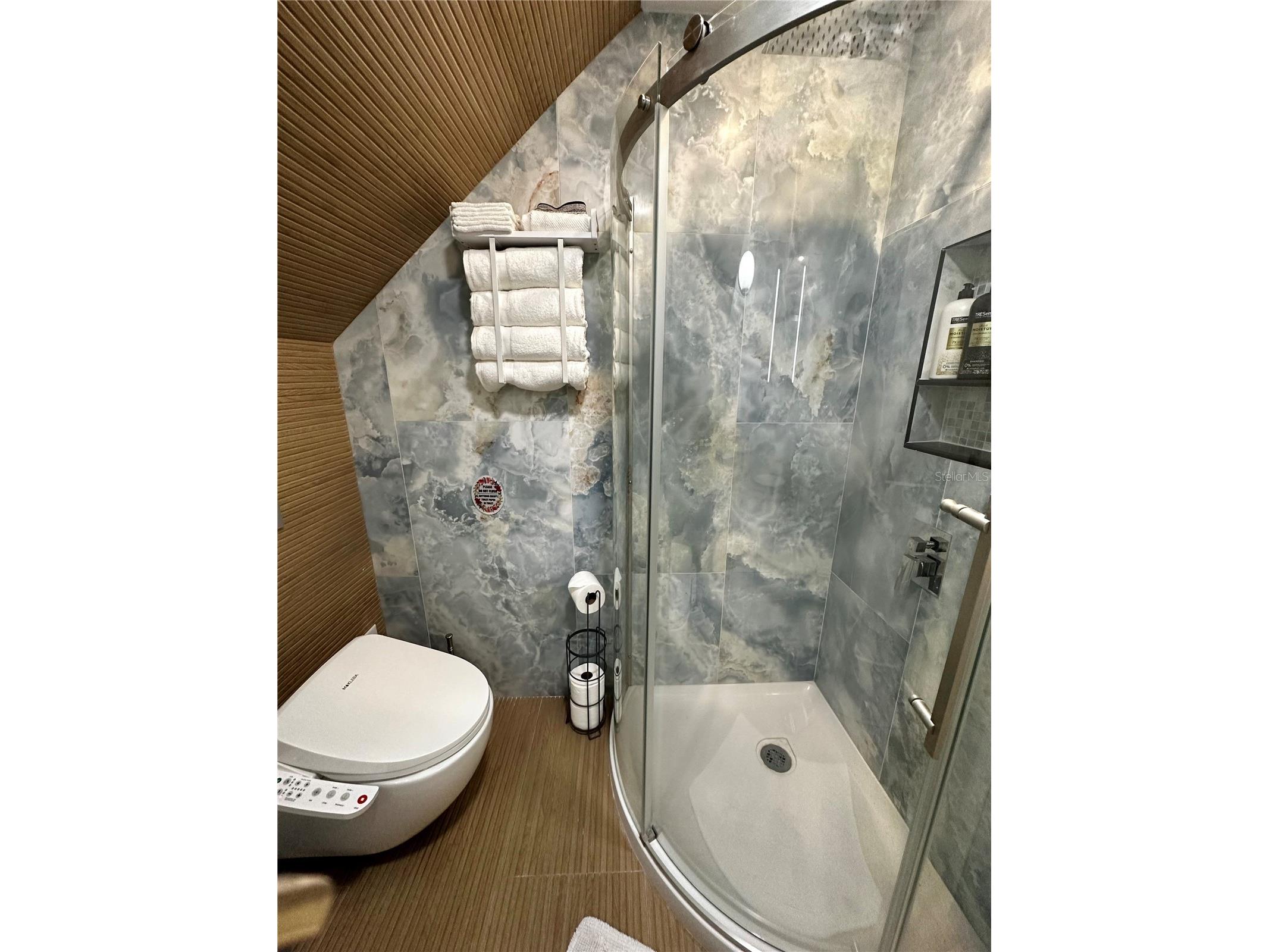 10021 N 53rd Street Tampa FL 33617 TB8509700 image19