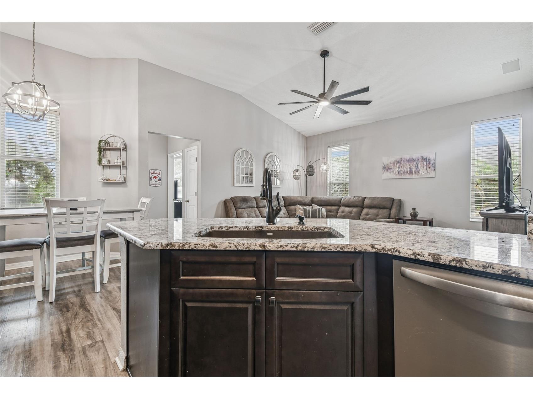 10022 Cannon Drive Riverview FL 33578 TB8480047 image16