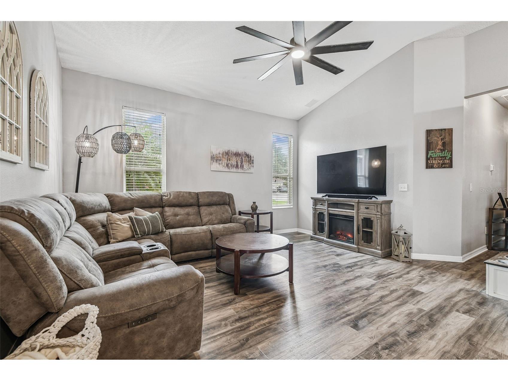 10022 Cannon Drive Riverview FL 33578 TB8480047 image5