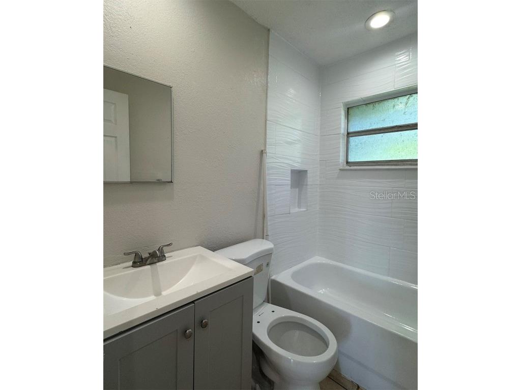 10022 N Lantana Avenue #A Tampa FL 33612 TB8445822 image5