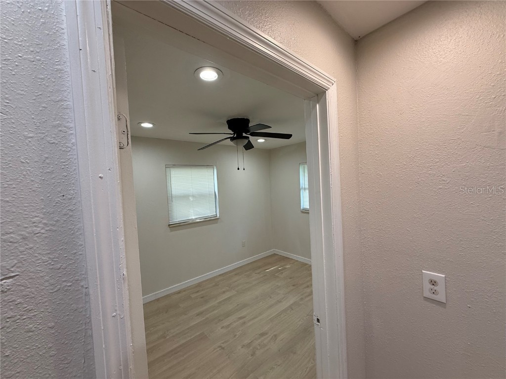 10022 N Lantana Avenue #B Tampa FL 33612 TB8431298 image3