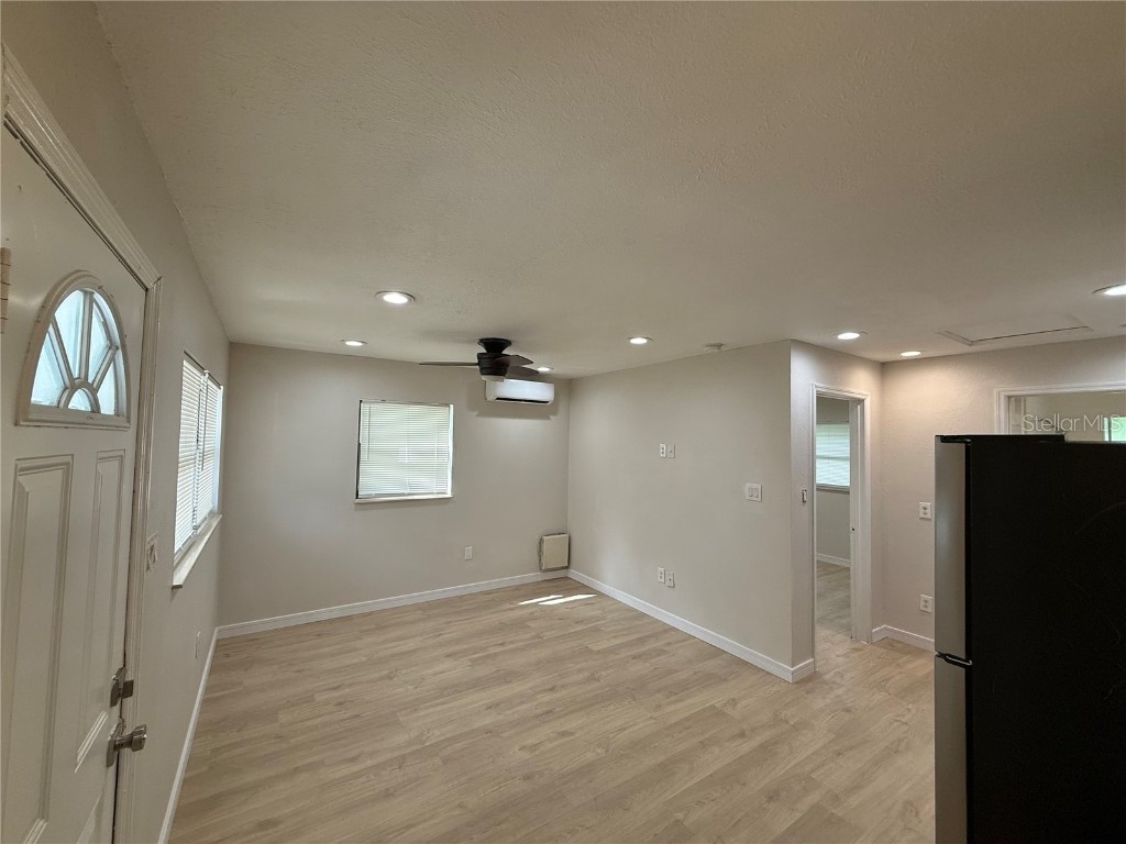 10022 N Lantana Avenue #B Tampa FL 33612 TB8431298 image5