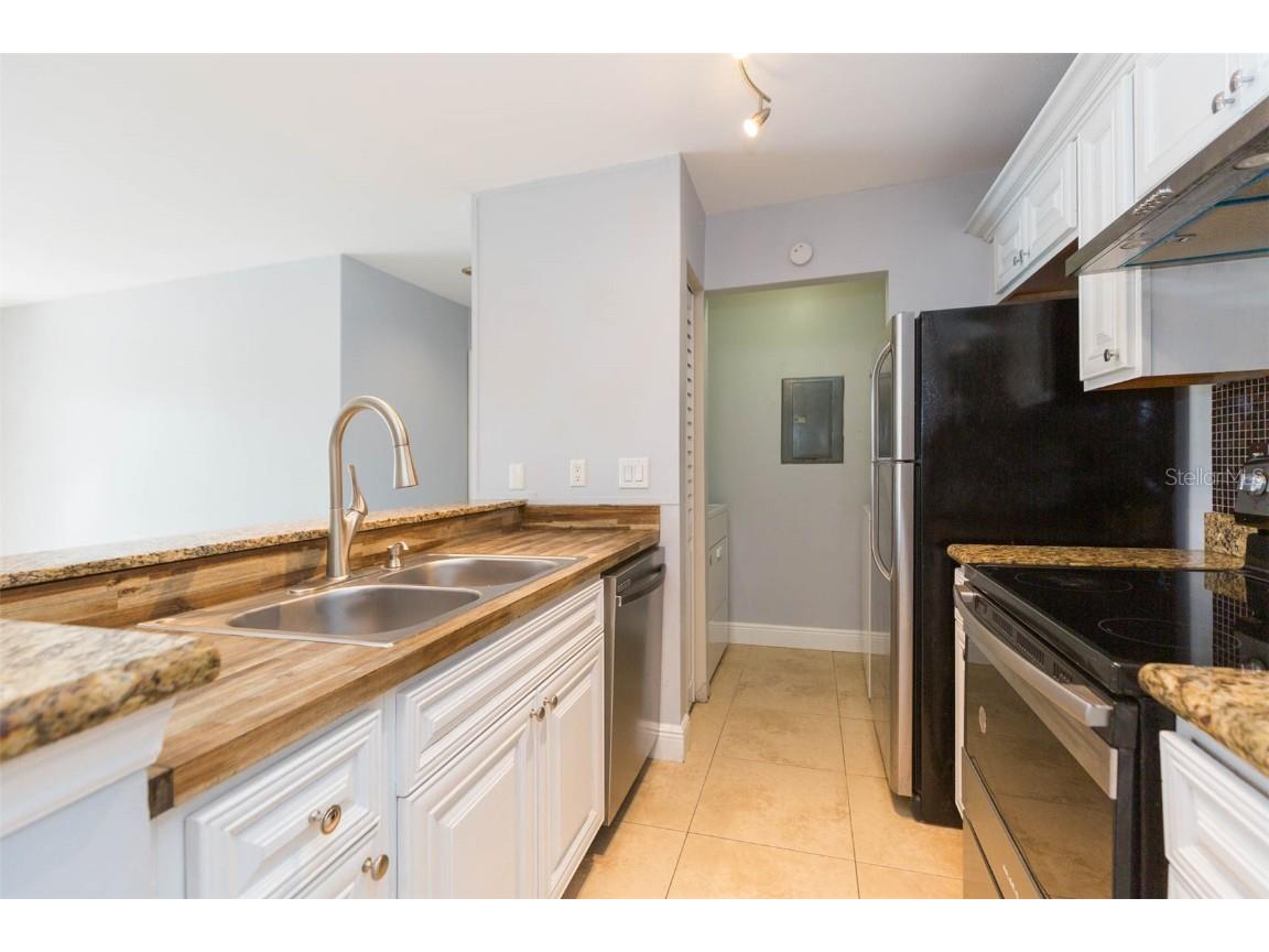 10024 Strafford Oak Court #806 Tampa FL 33624 TB8421761 image10