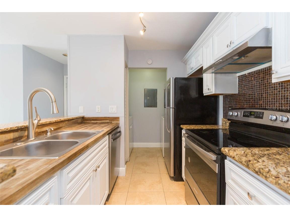 10024 Strafford Oak Court #806 Tampa FL 33624 TB8421761 image11