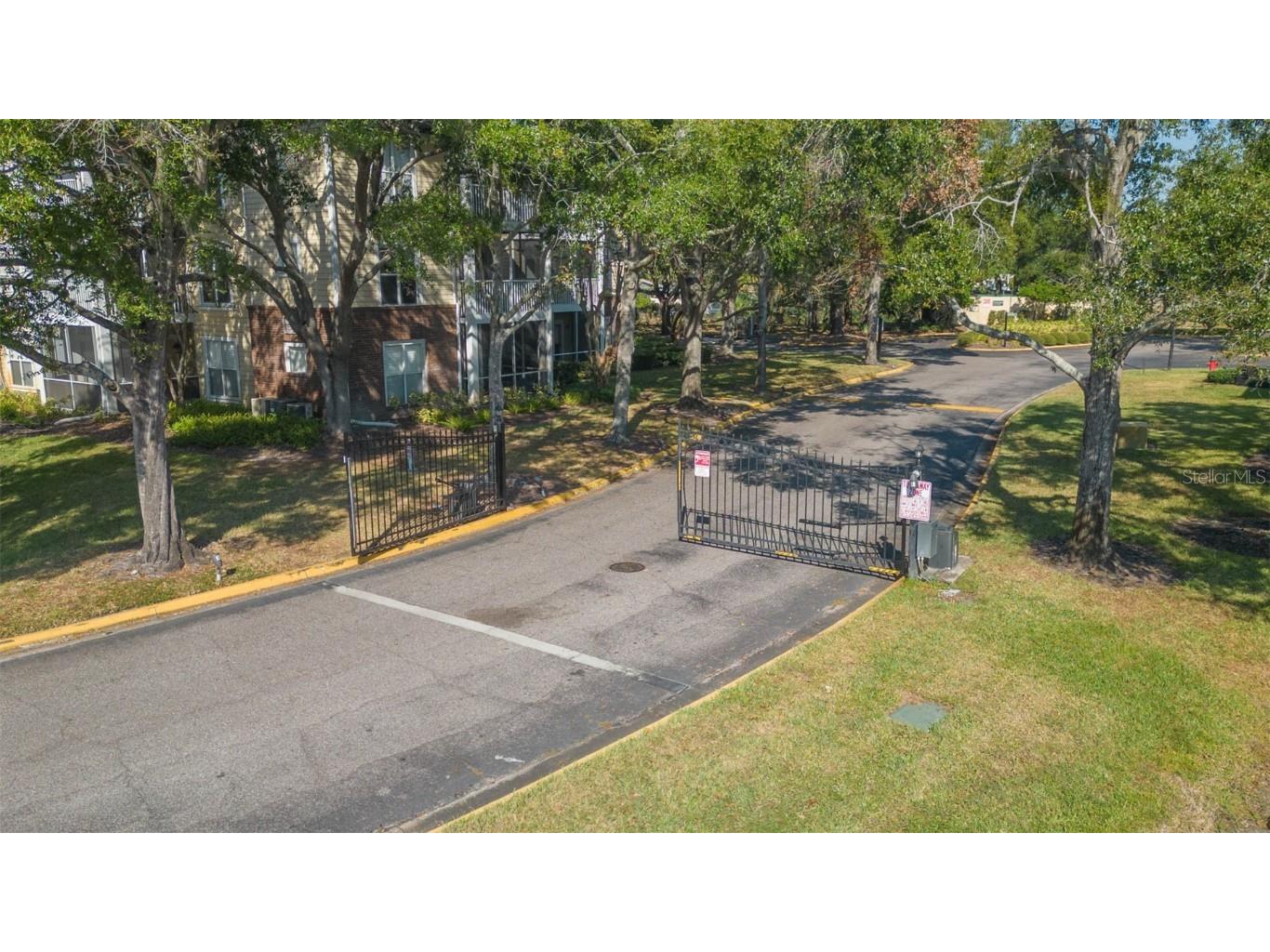 10024 Strafford Oak Court #806 Tampa FL 33624 TB8421761 image25