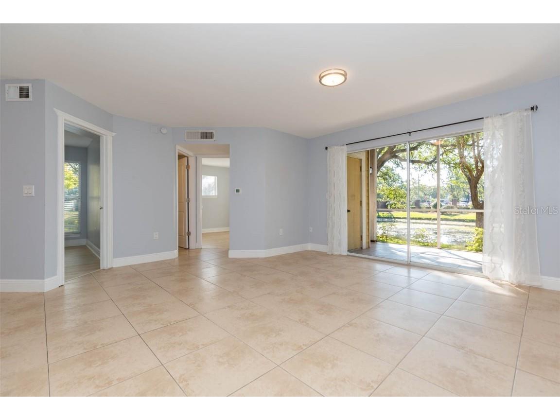 10024 Strafford Oak Court #806 Tampa FL 33624 TB8421761 image3
