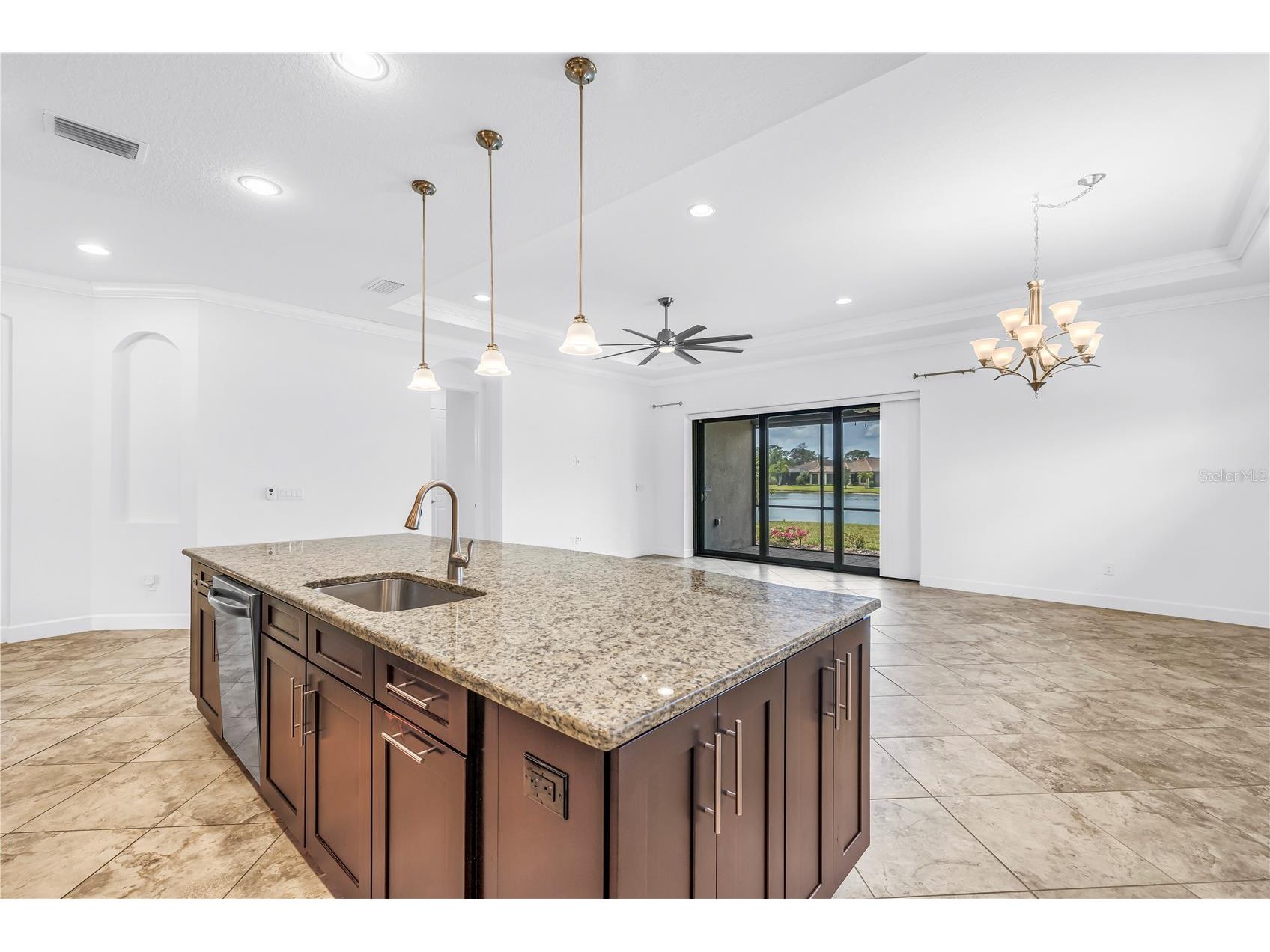 10025 Craftsman Park Way Palmetto FL 34221 TB8477851 image16