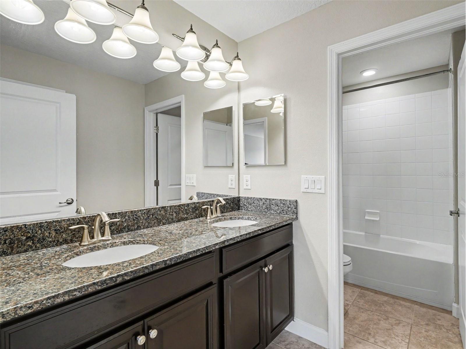 10025 Ivory Drive Sun City Center FL 33573 O6408001 image23