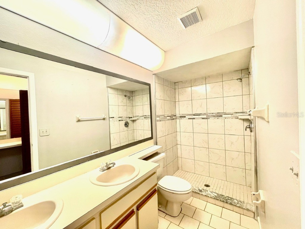 10026 Chesham Drive Orlando FL 32817 O6364964 image14