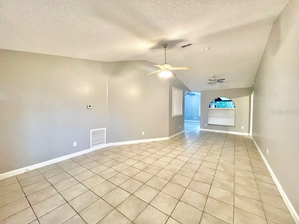 10026 Chesham Drive Orlando FL 32817 O6364964 image4