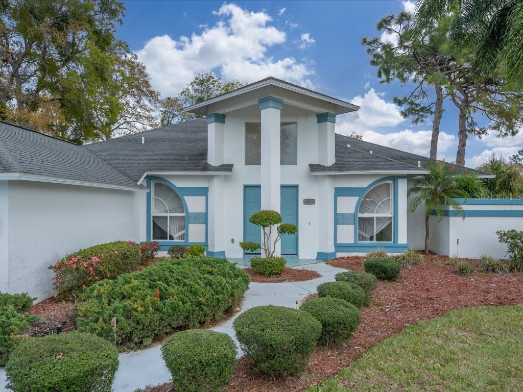 10026 Scarlett Court Weeki Wachee FL 34613 W7843853 image1