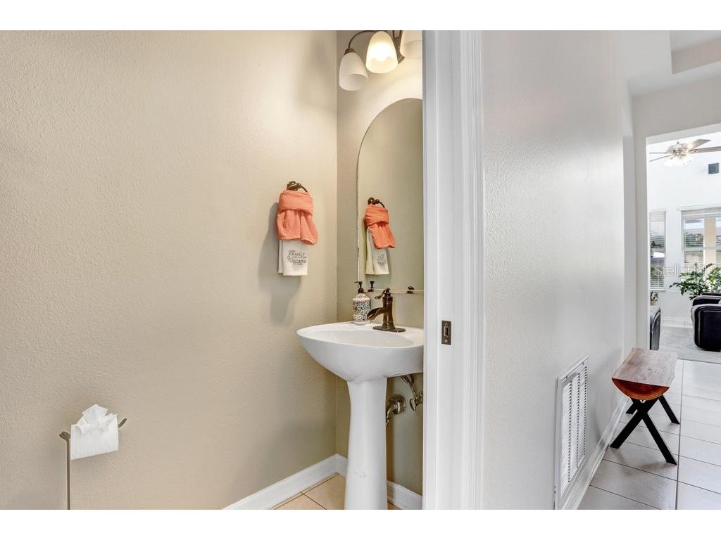 10026 Seymour Way Tampa FL 33626 TB8440531 image14