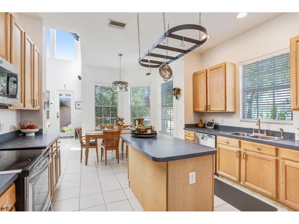 10026 Seymour Way Tampa FL 33626 TB8440531 image15