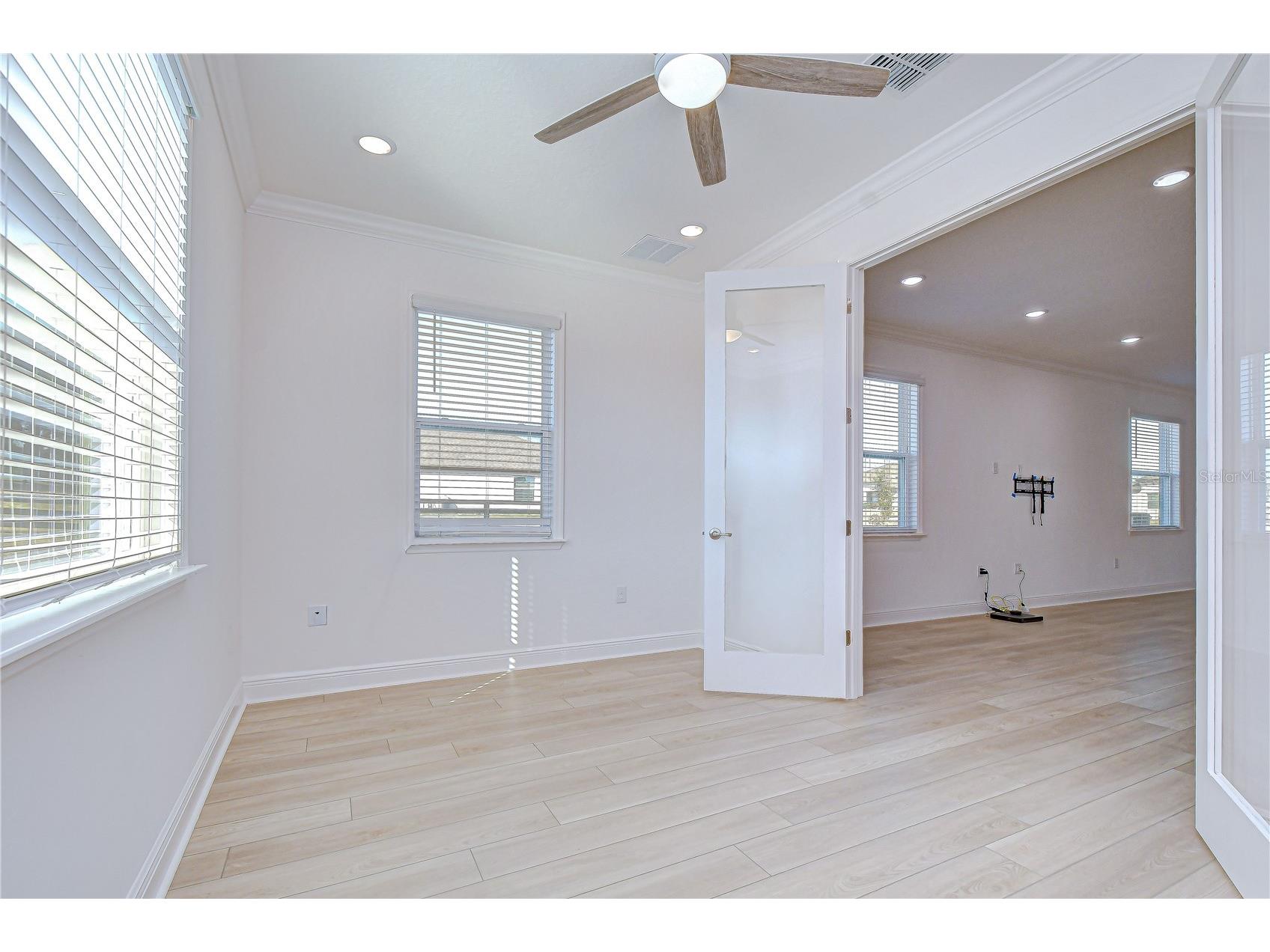 10027 Dolphin Gull Circle Thonotosassa FL 33592 TB8473091 image35