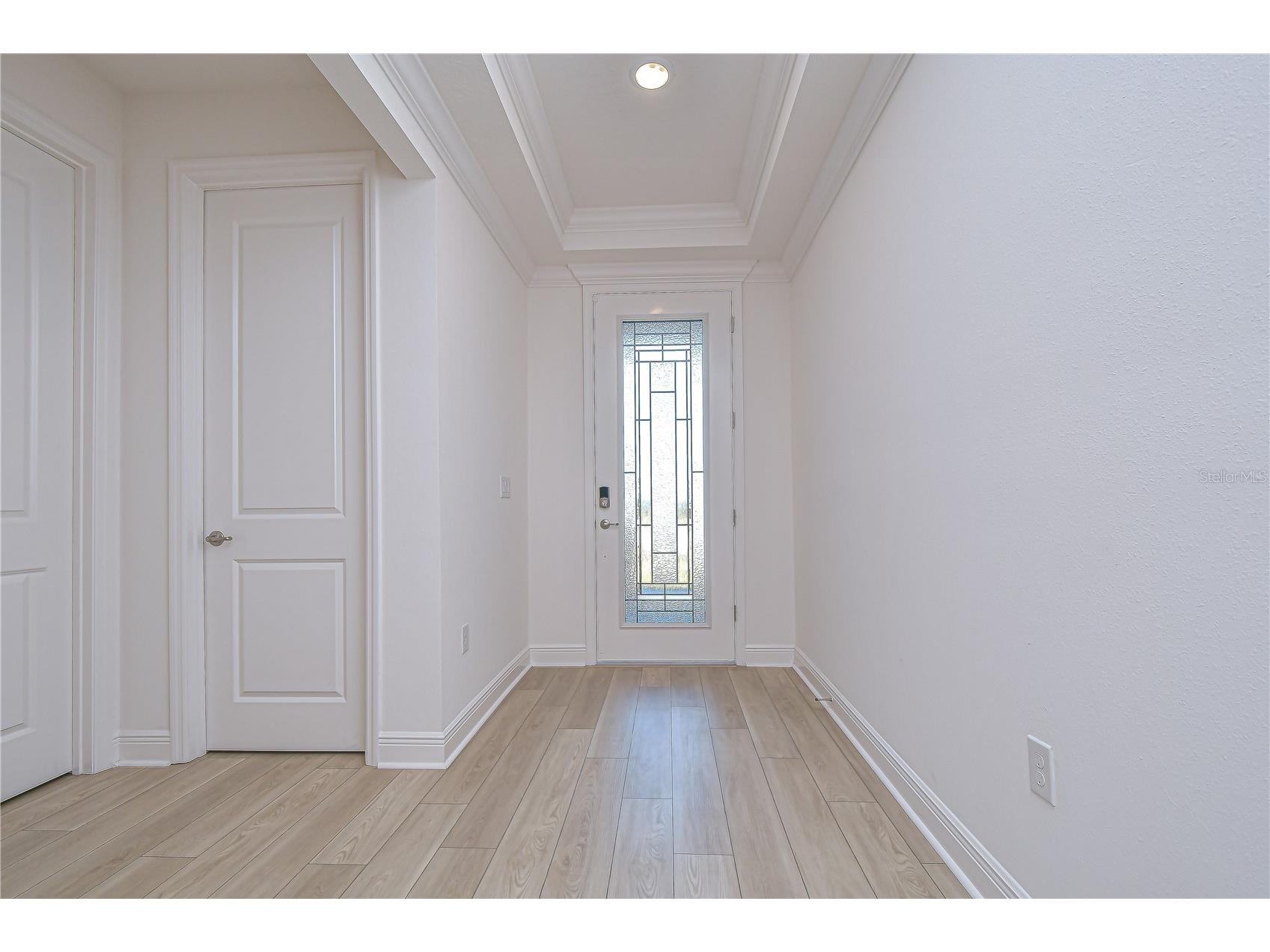 10027 Dolphin Gull Circle Thonotosassa FL 33592 TB8473091 image6