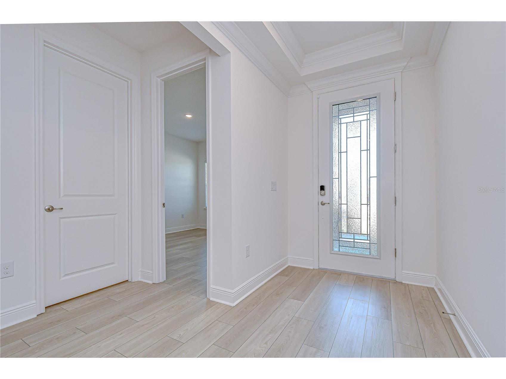 10027 Dolphin Gull Circle Thonotosassa FL 33592 TB8473091 image7