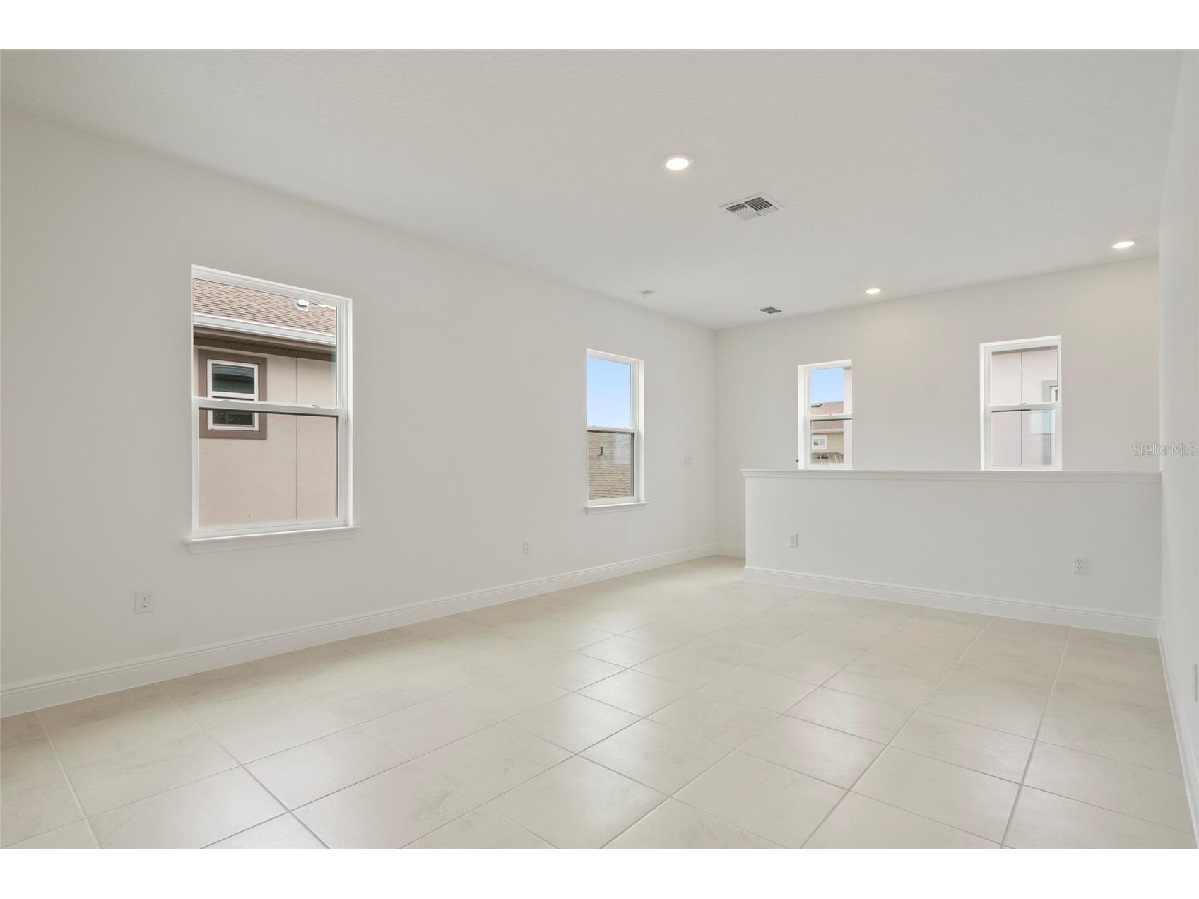 10027 Gobat Alley Orlando FL 32827 O6410155 image7