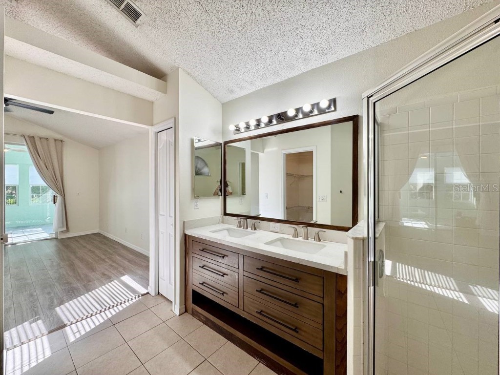 10028 Oasis Palm Drive Tampa FL 33615 TB8455807 image16