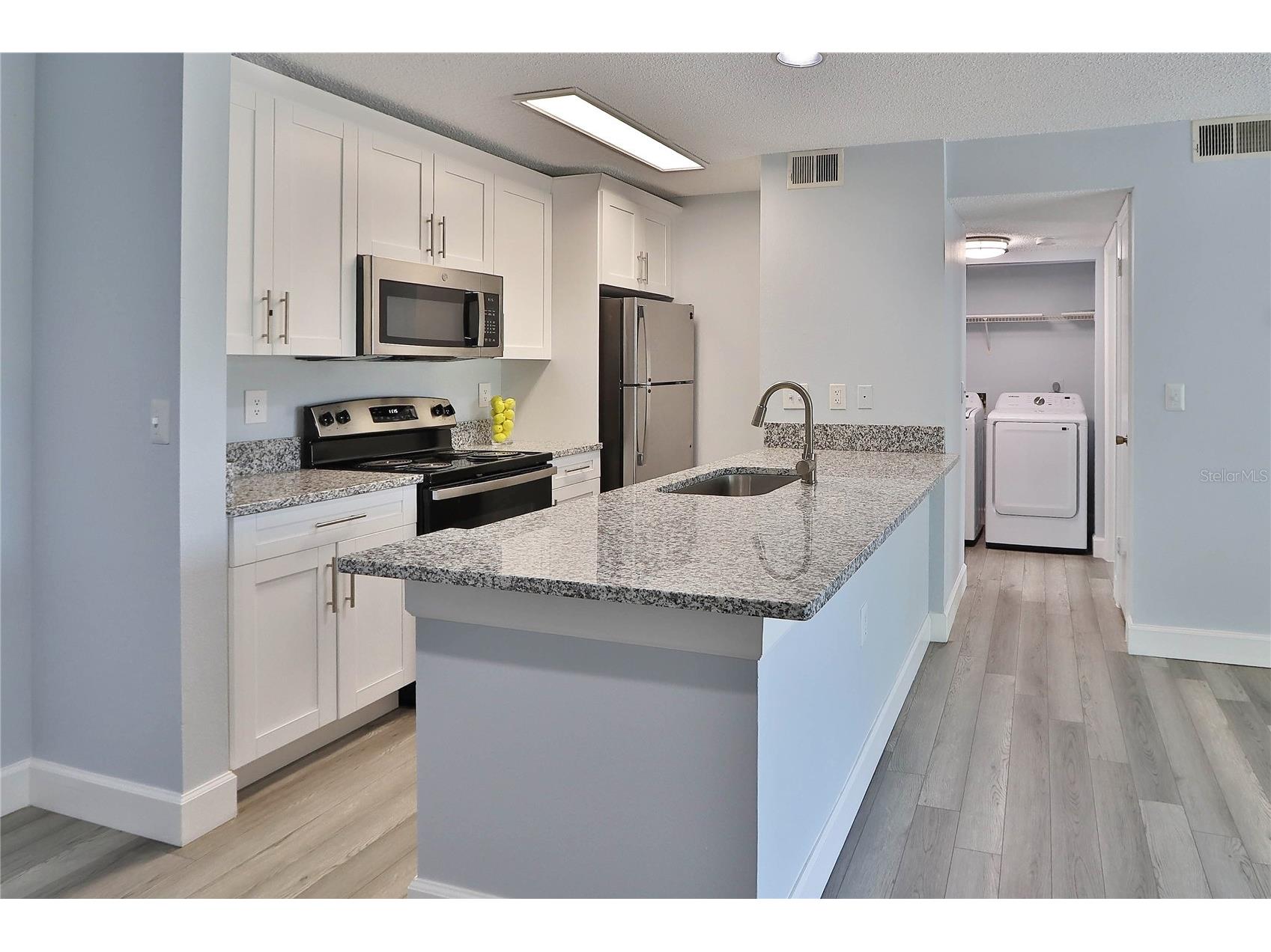 10028 Strafford Oak Court #712 Tampa FL 33624 TB8507792 image3