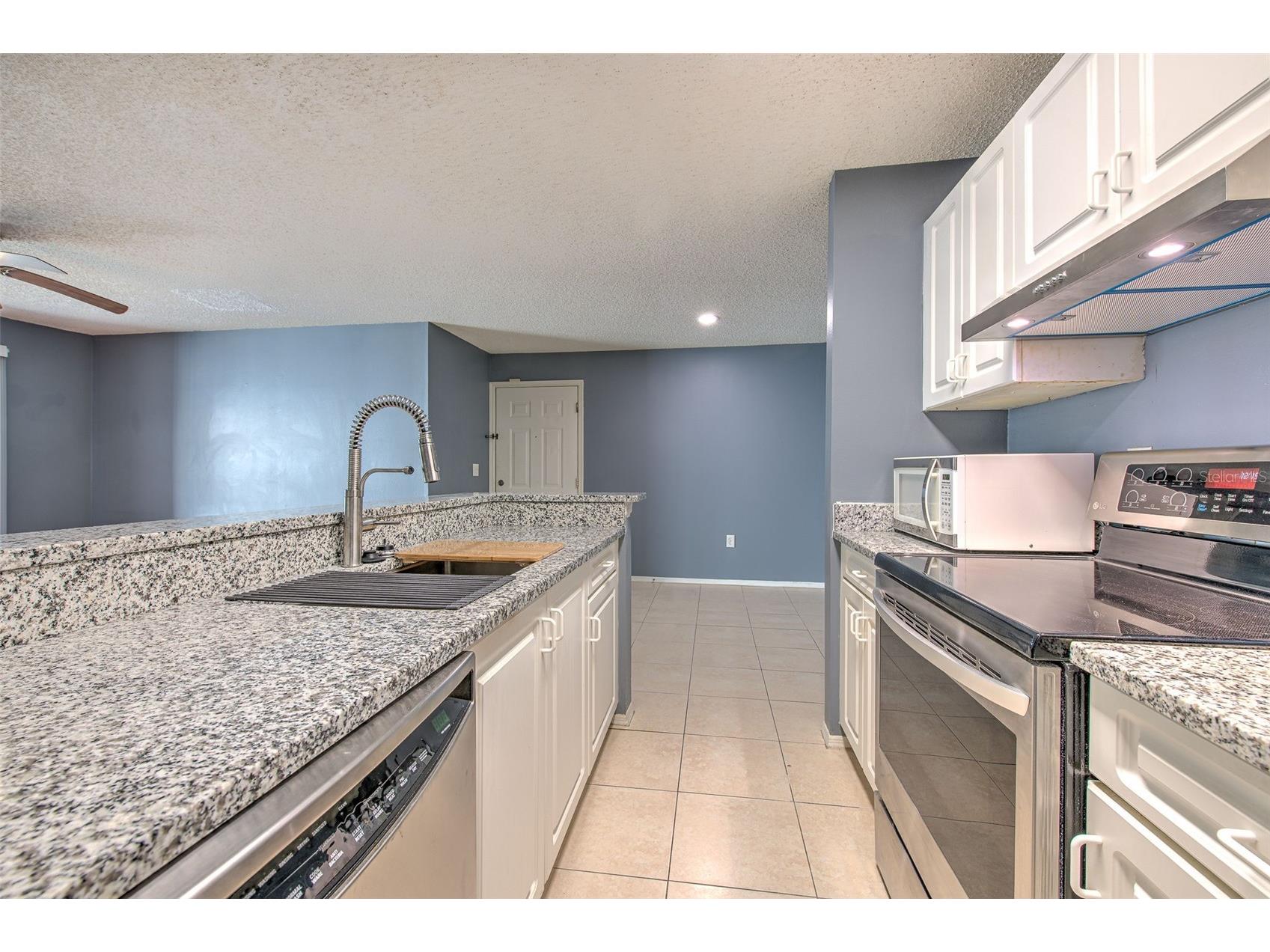 10028 Strafford Oak Court #716 Tampa FL 33624 TB8476982 image9