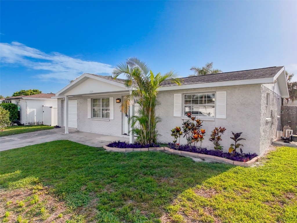 10029 Freestone Lane Port Richey FL 34668 W7876477 image1