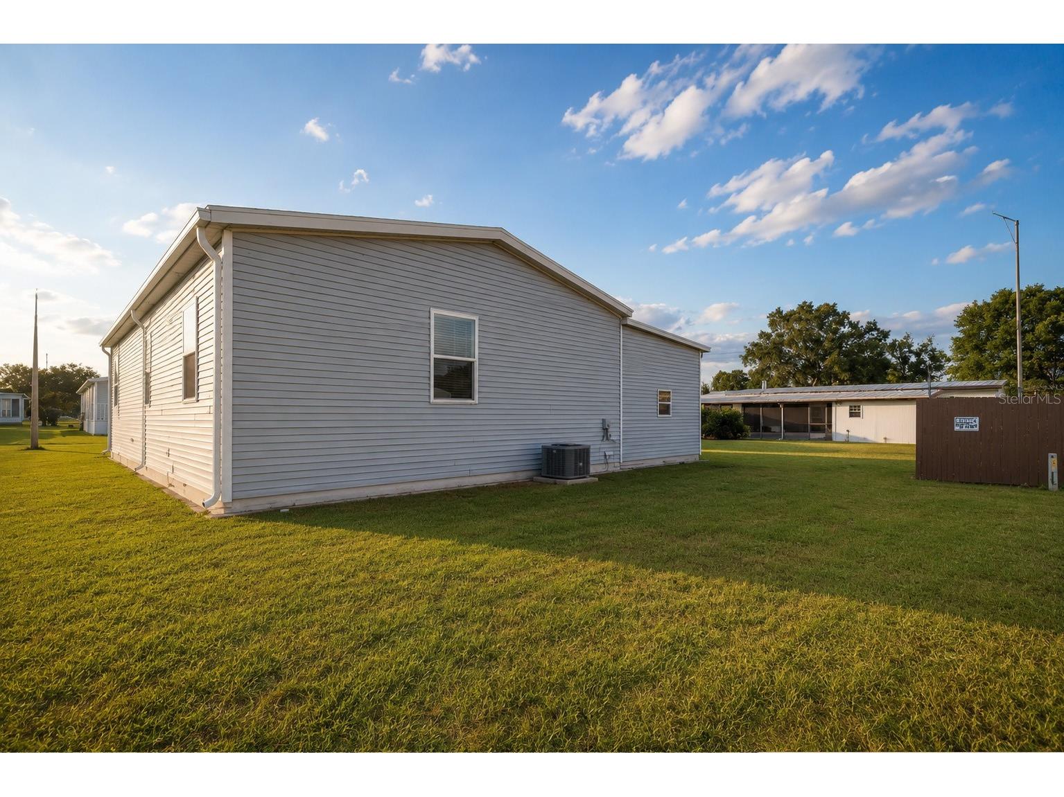 10029 Hamp Drive Dade City FL 33525 TB8510301 image40