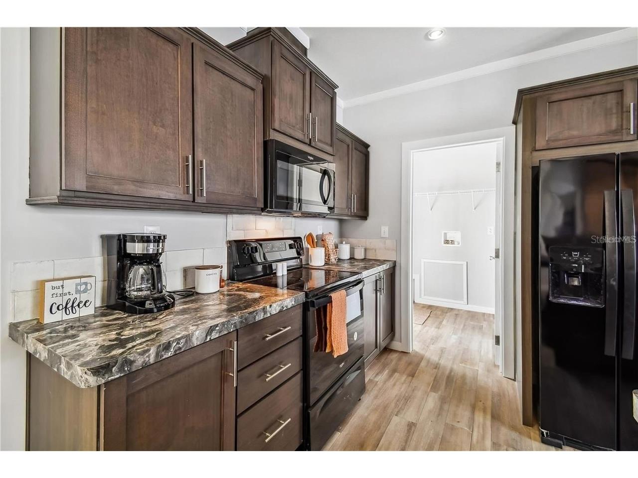 10029 Hamp Drive Dade City FL 33525 TB8510301 image7