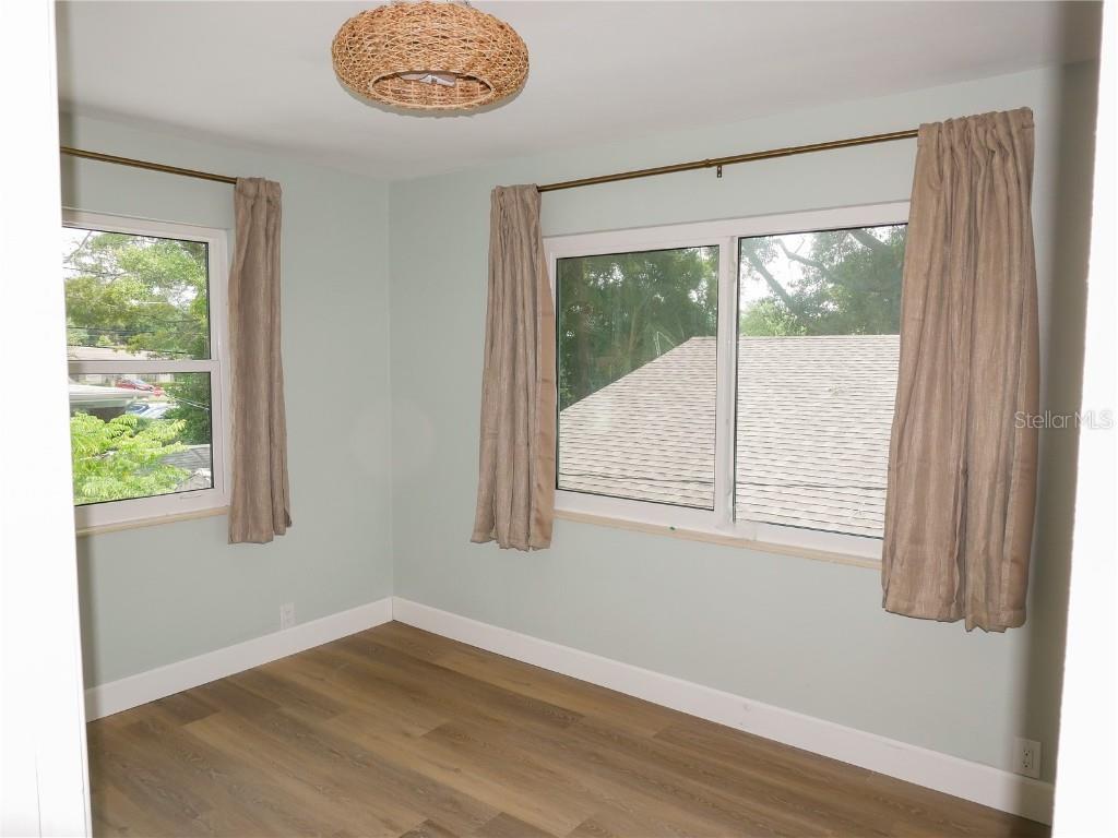 1003 17th Street N Saint Petersburg FL 33713 TB8420522 image33