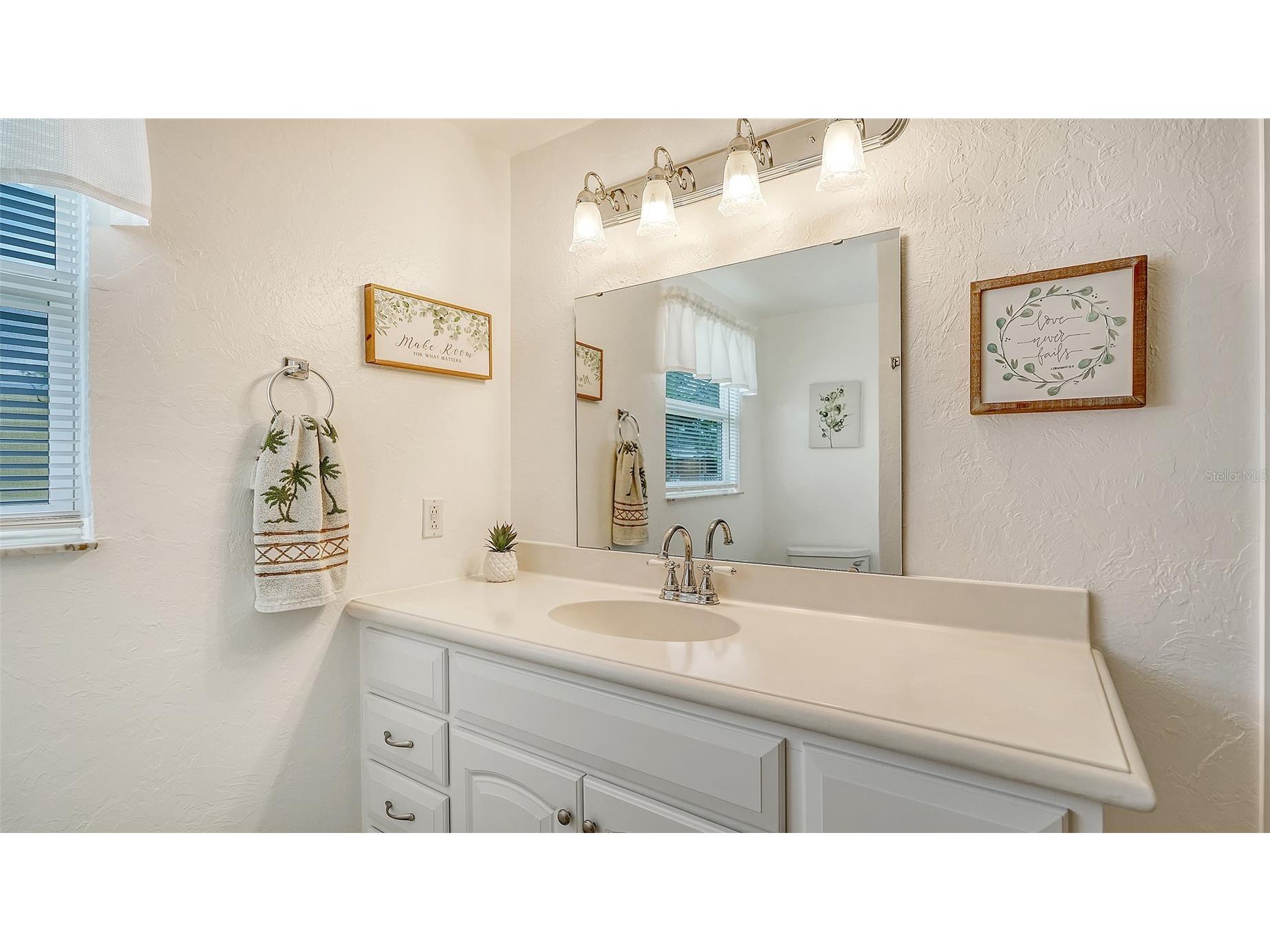 1003 21st Avenue W Palmetto FL 34221 A4699305 image25