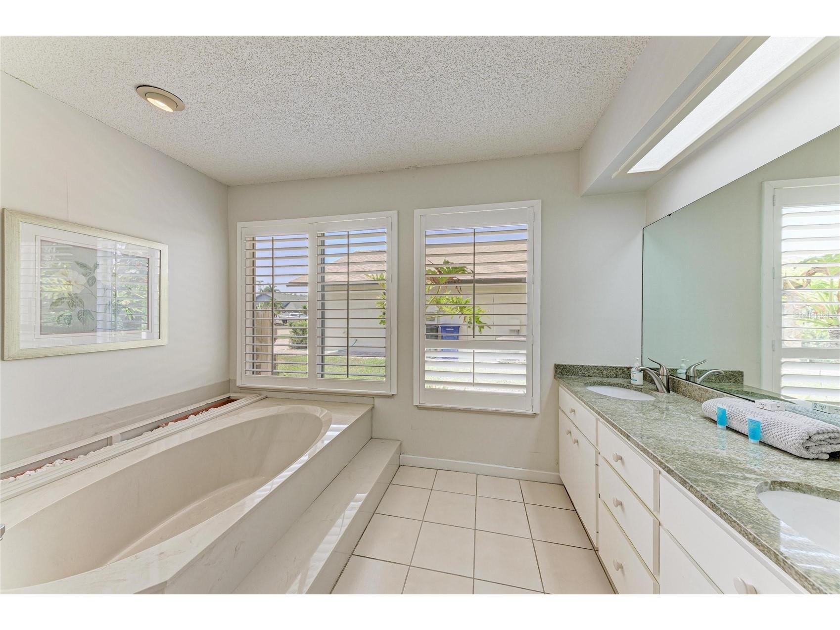 1003 83rd Street NW Bradenton FL 34209 A4700091 image24