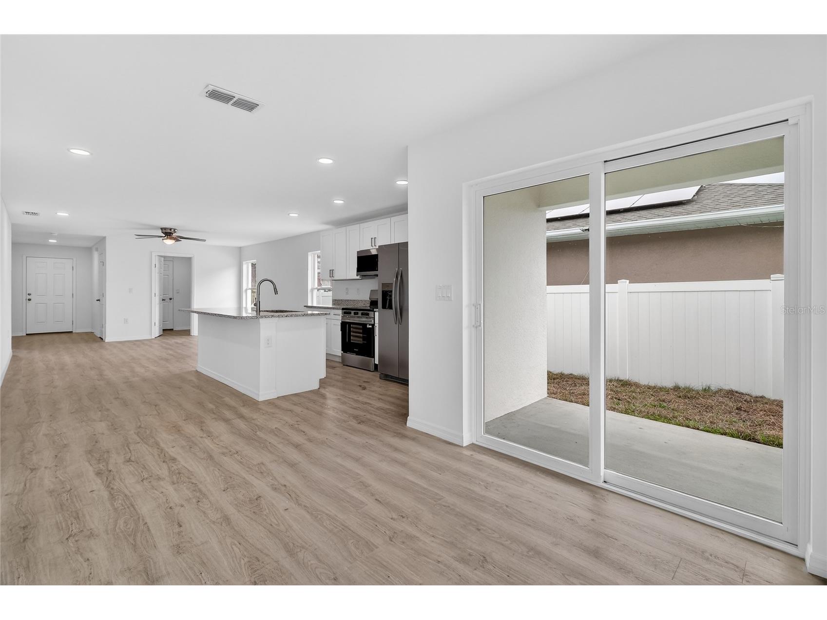 1003 Avenue A Haines City FL 33844 L4960205 image12