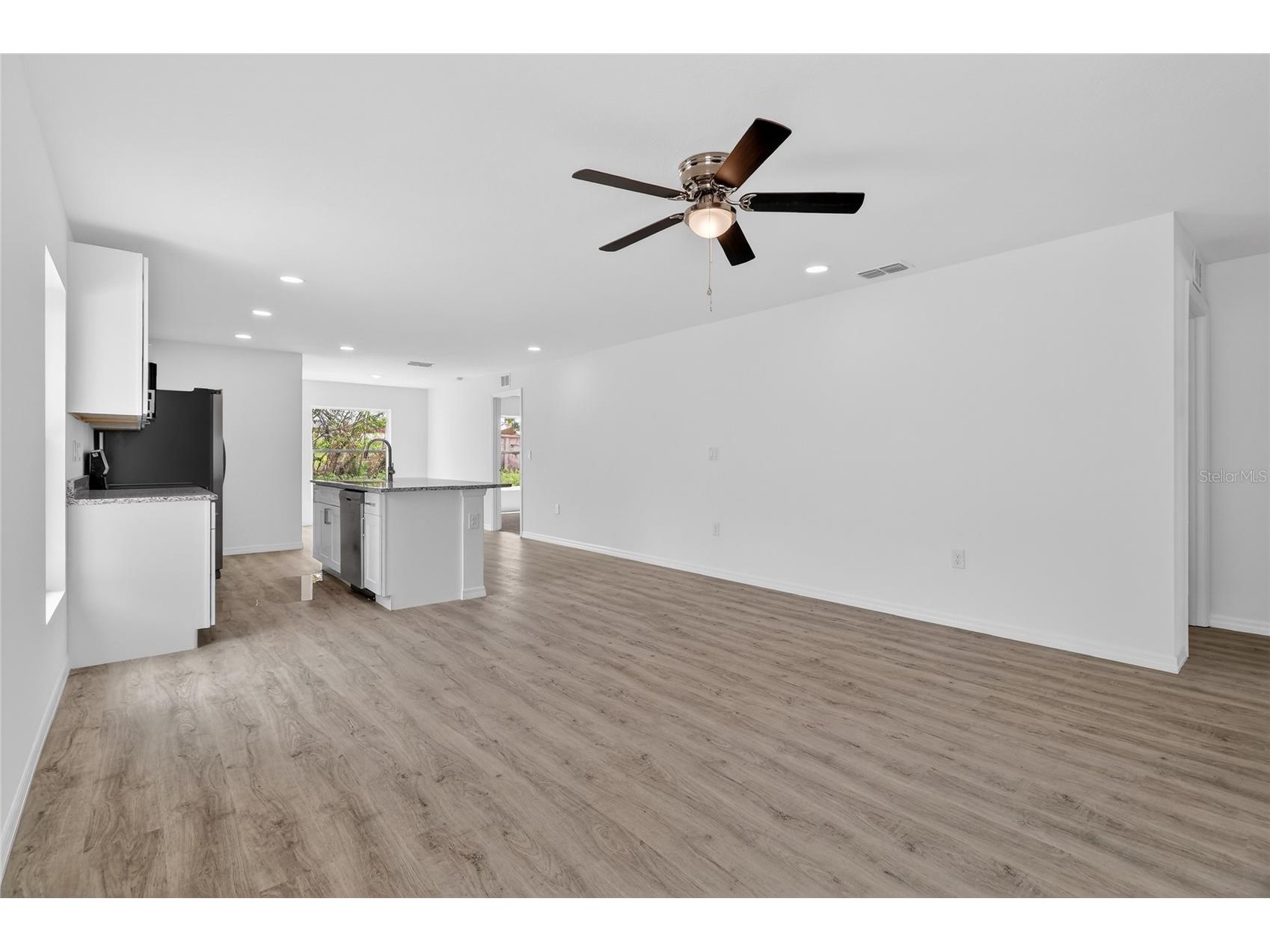 1003 Avenue A Haines City FL 33844 L4960205 image17