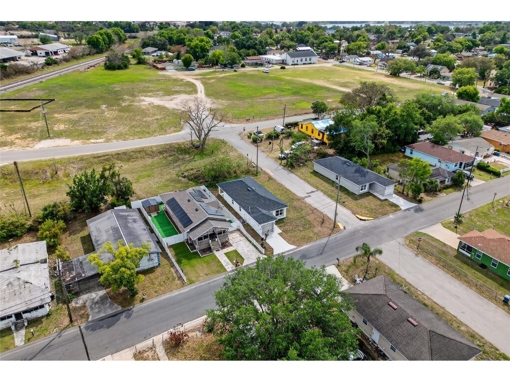 1003 Avenue A Haines City FL 33844 L4960205 image27