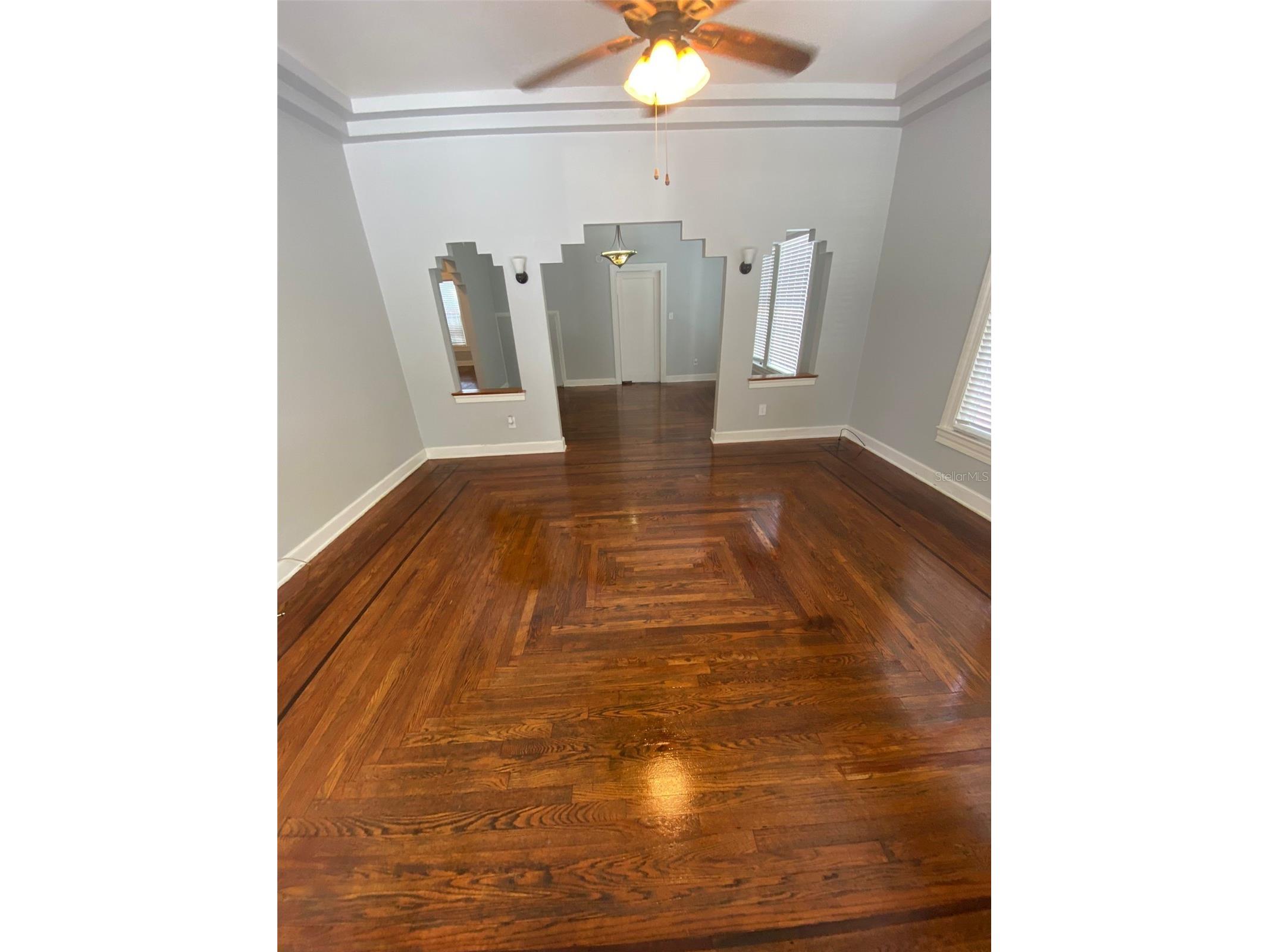 1003 E Columbus Drive Tampa FL 33605 TB8519463 image2