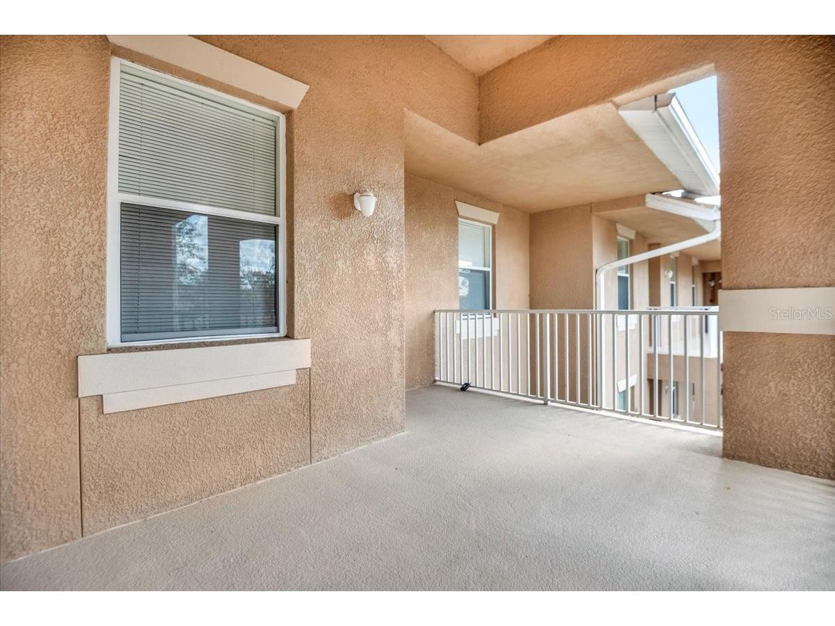 1003 Fairwaycove Lane #205 Bradenton FL 34212 A4687352 image3