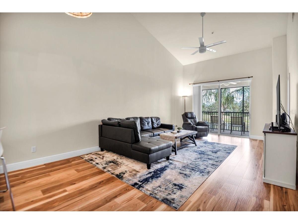 1003 Fairwaycove Lane #205 Bradenton FL 34212 A4687352 image8