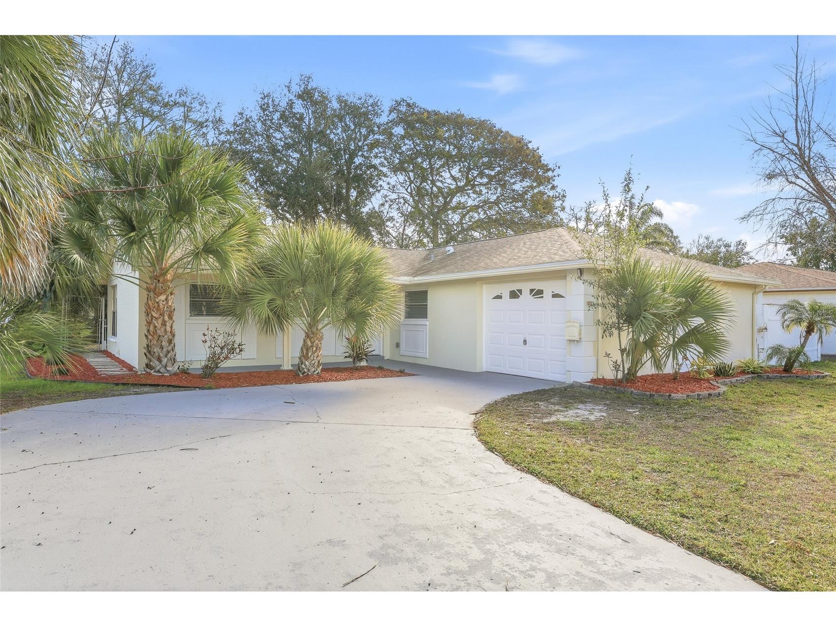 1003 Greenleaf Way Tarpon Springs FL 34689 TB8466131 image1