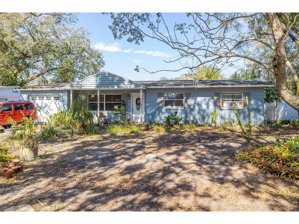 1003 Hardy Drive Tampa FL 33613 - LAKE MORLEY T3426637 image1