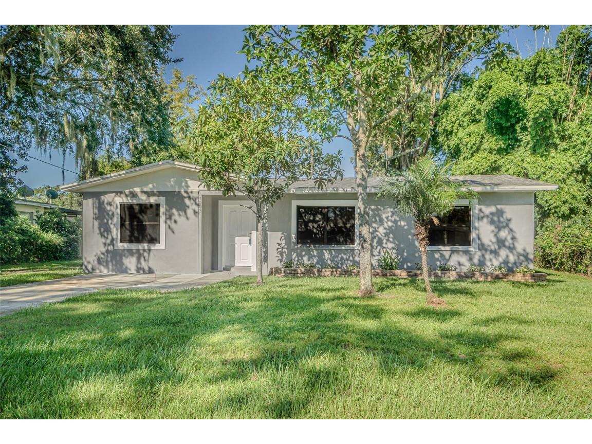 1003 N Bracewell Drive Plant City FL 33563 TB8428774 image1