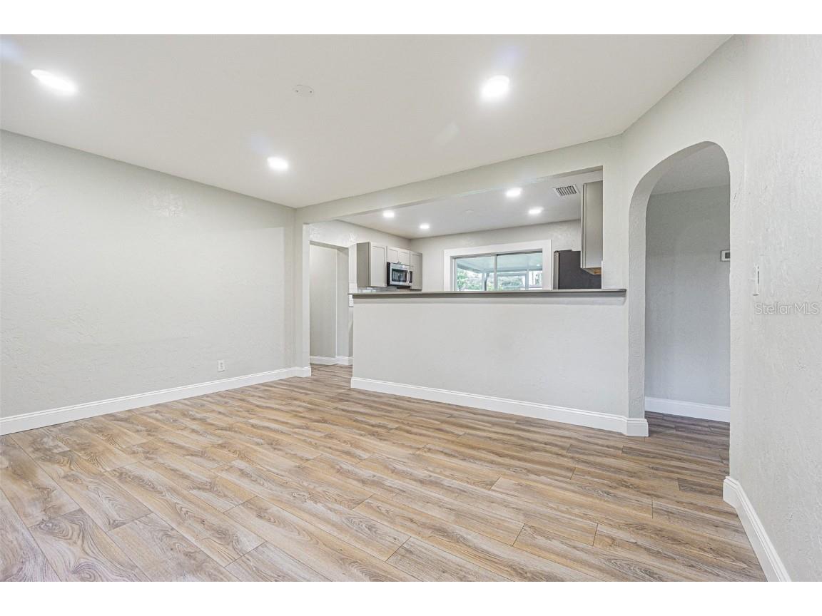 1003 N Bracewell Drive Plant City FL 33563 TB8428774 image13