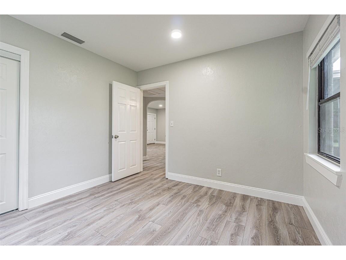 1003 N Bracewell Drive Plant City FL 33563 TB8428774 image28