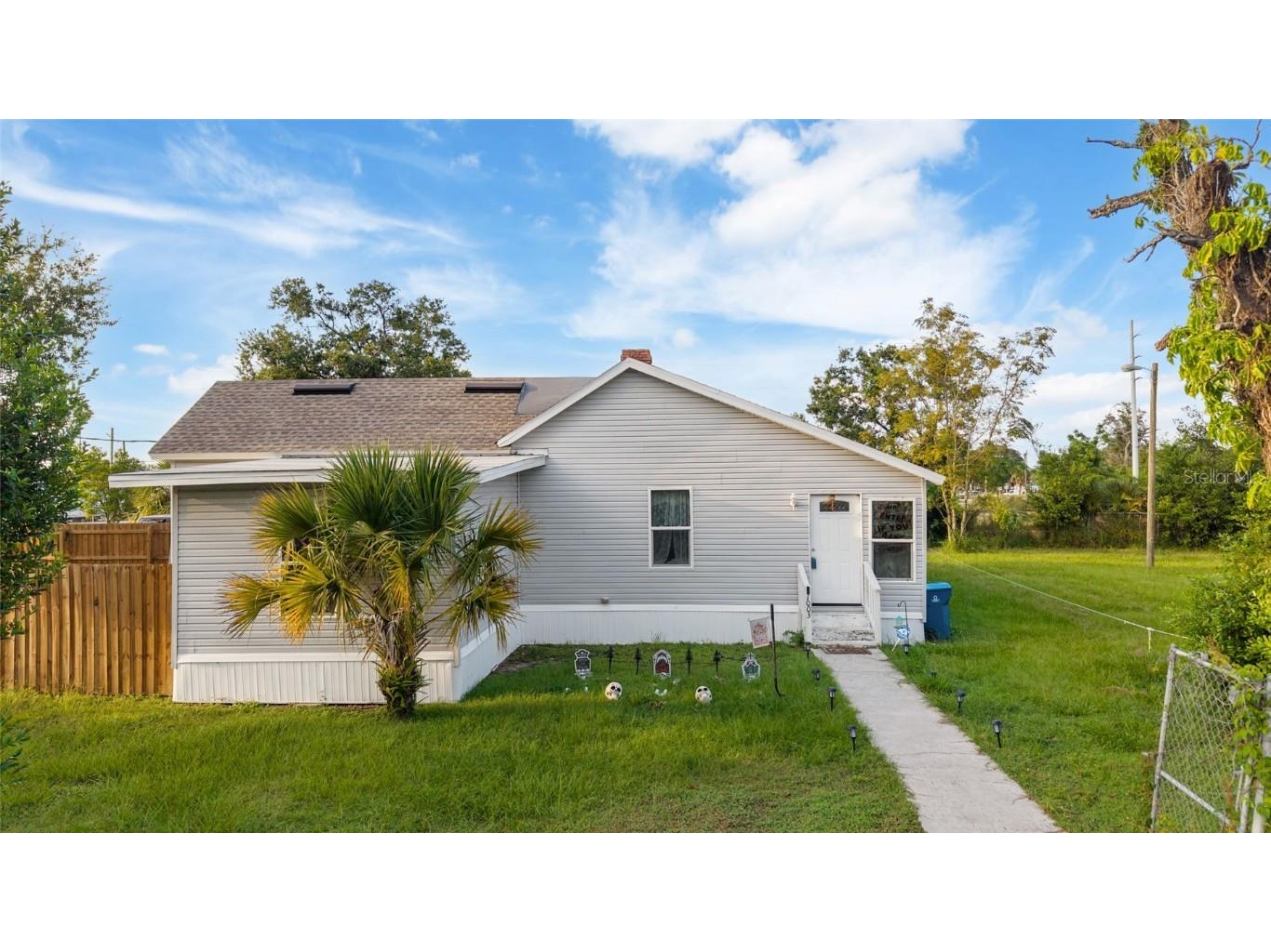 1003 SE 2nd Street Mulberry FL 33860 TB8432703 image1