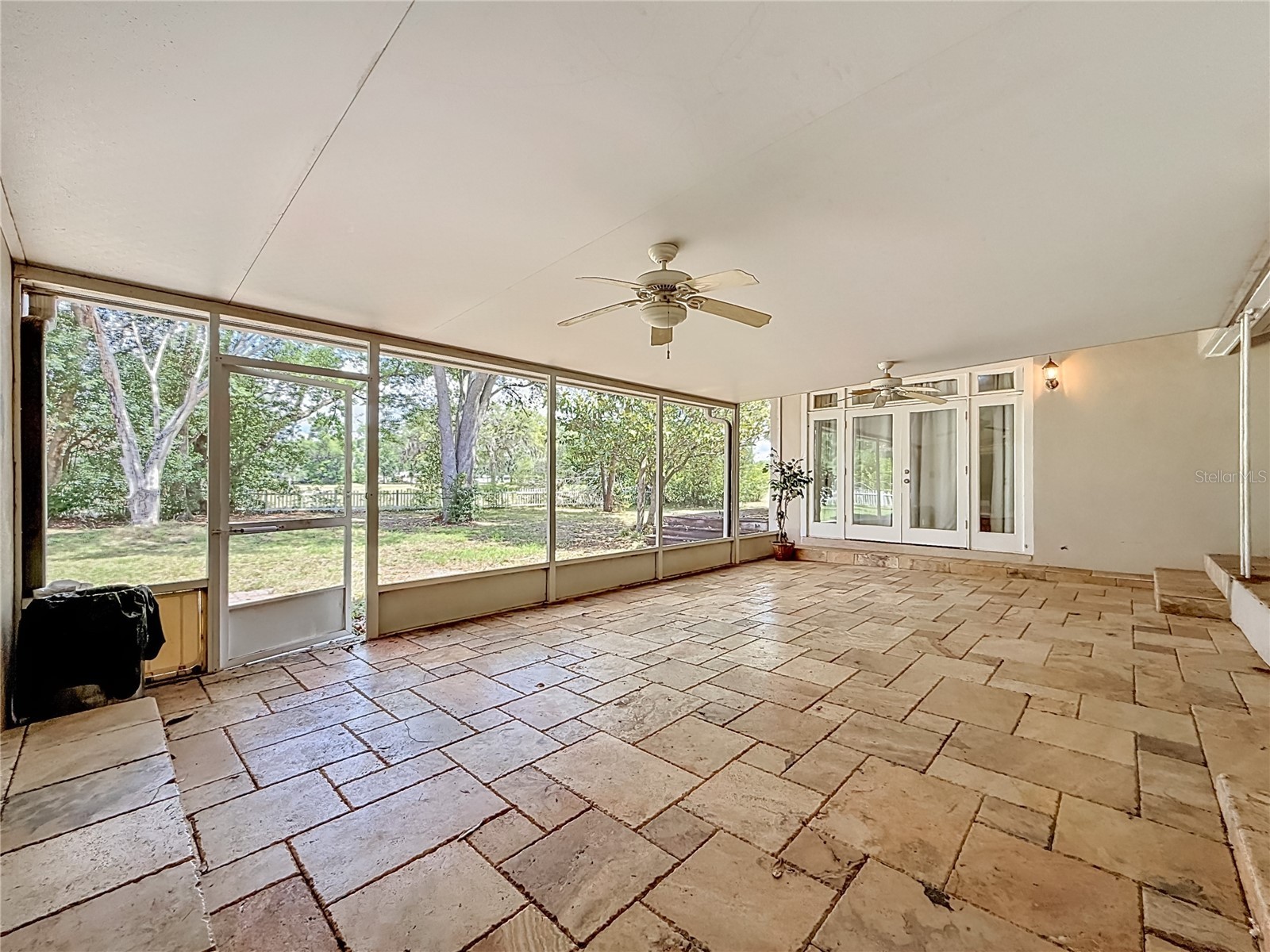 1003 W Outbound Place Tampa FL 33612 TB8505290 image10