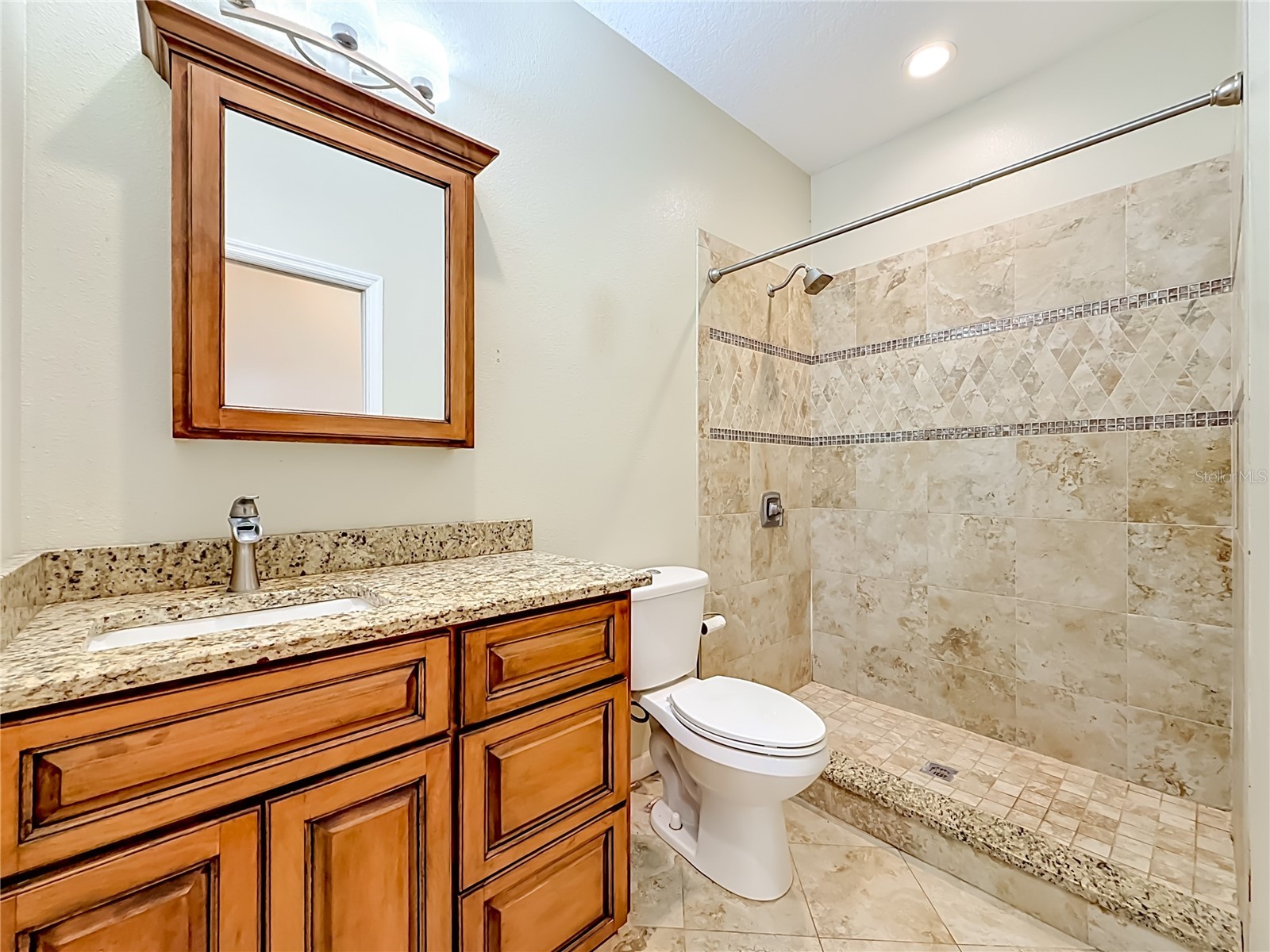 1003 W Outbound Place Tampa FL 33612 TB8505290 image41