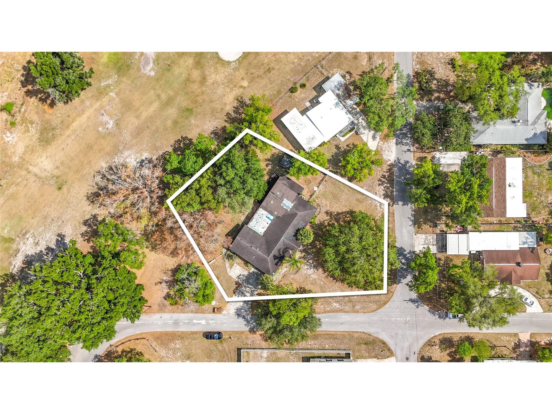 1003 W Outbound Place Tampa FL 33612 TB8505290 image53