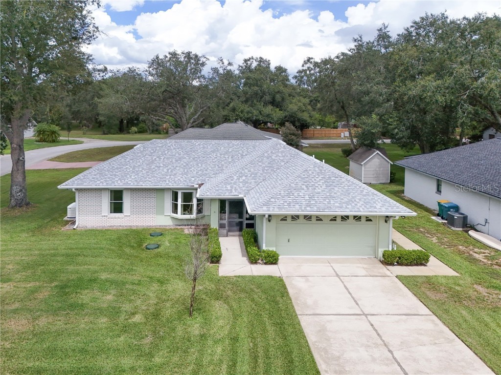 1003 Woodward Oaks Circle Eustis FL 32726 G5101783 image2